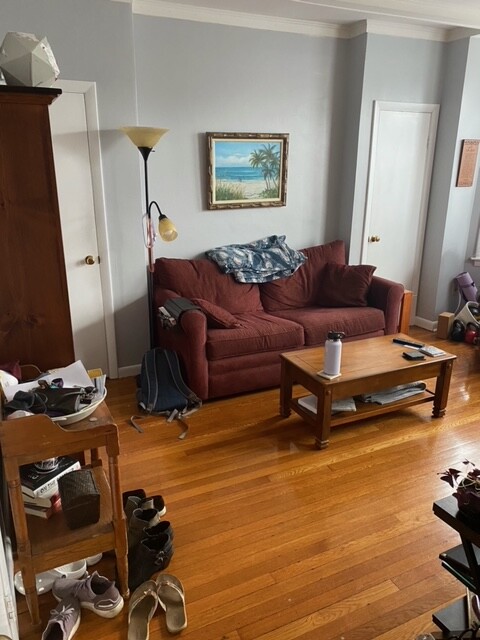 26 Commonwealth Ter, Brighton