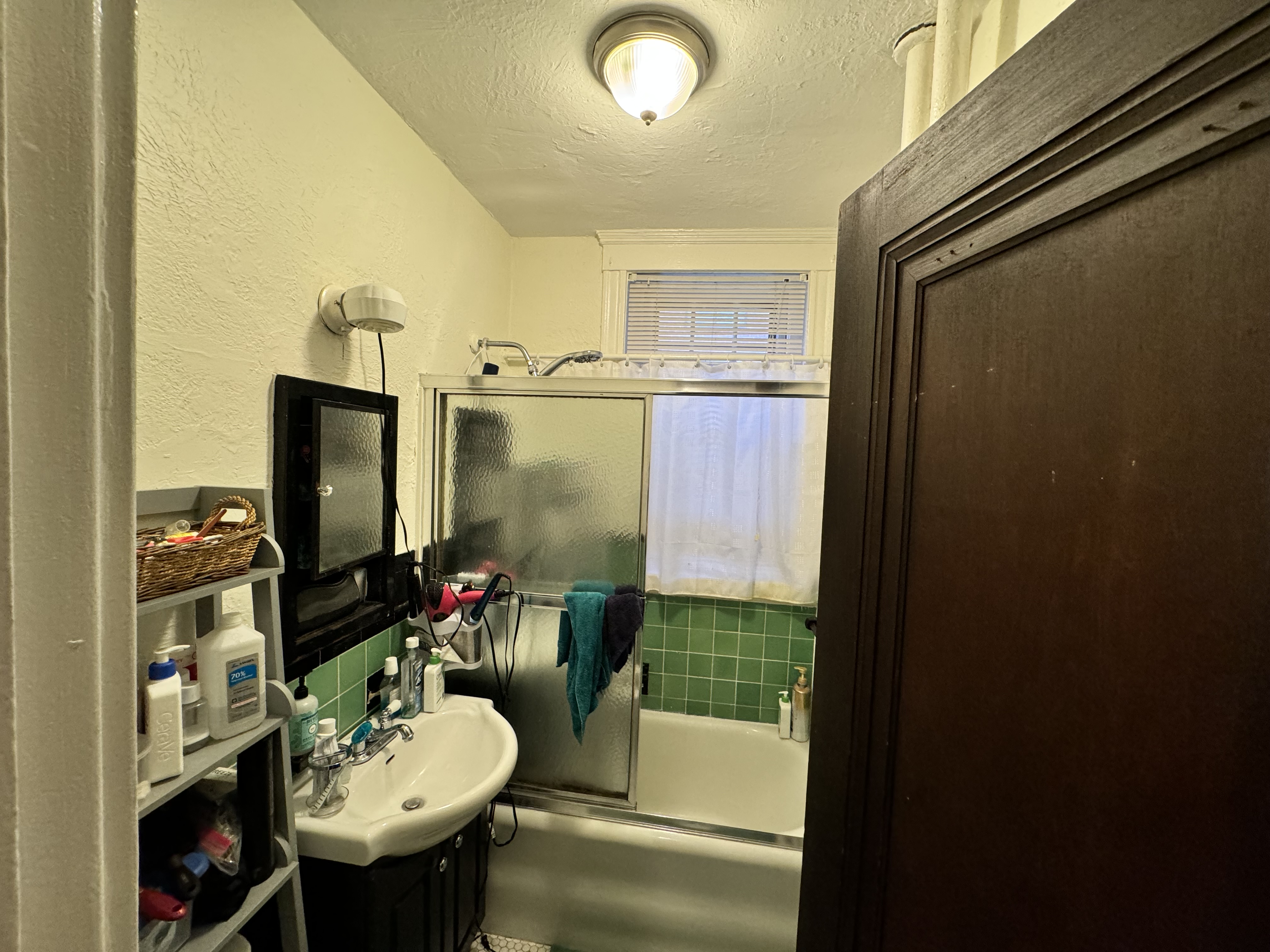 1945 Commonwealth Ave, Brighton