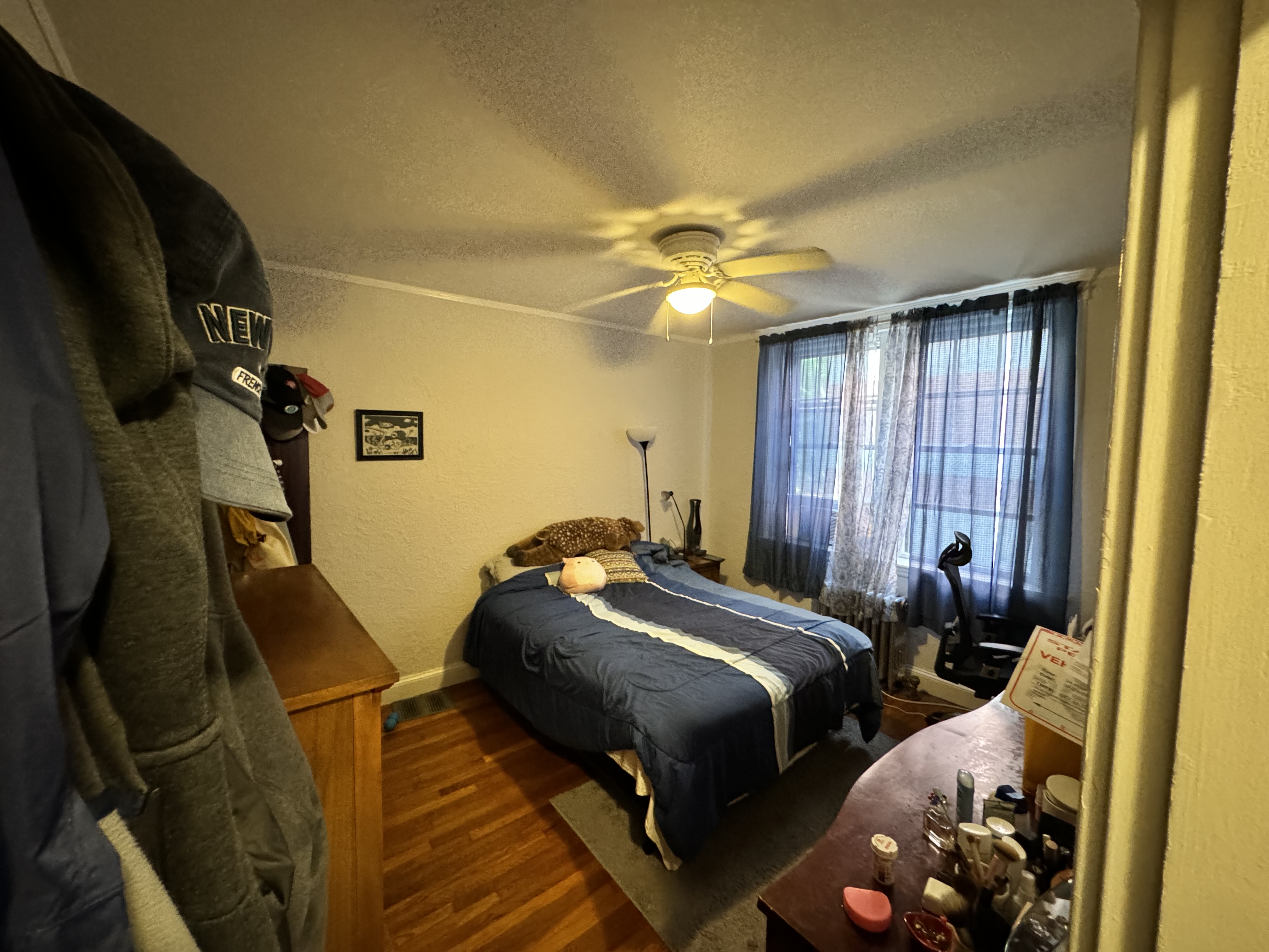 1945 Commonwealth Ave, Brighton