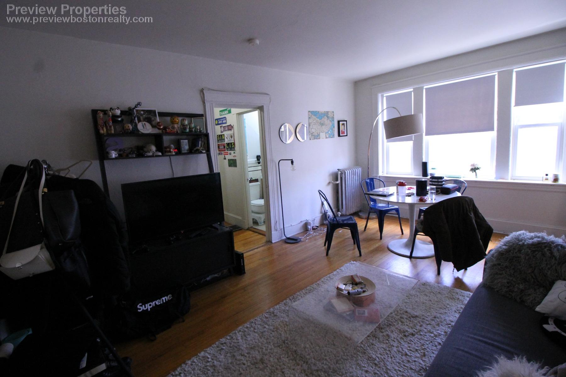 88 Washington St, Brighton