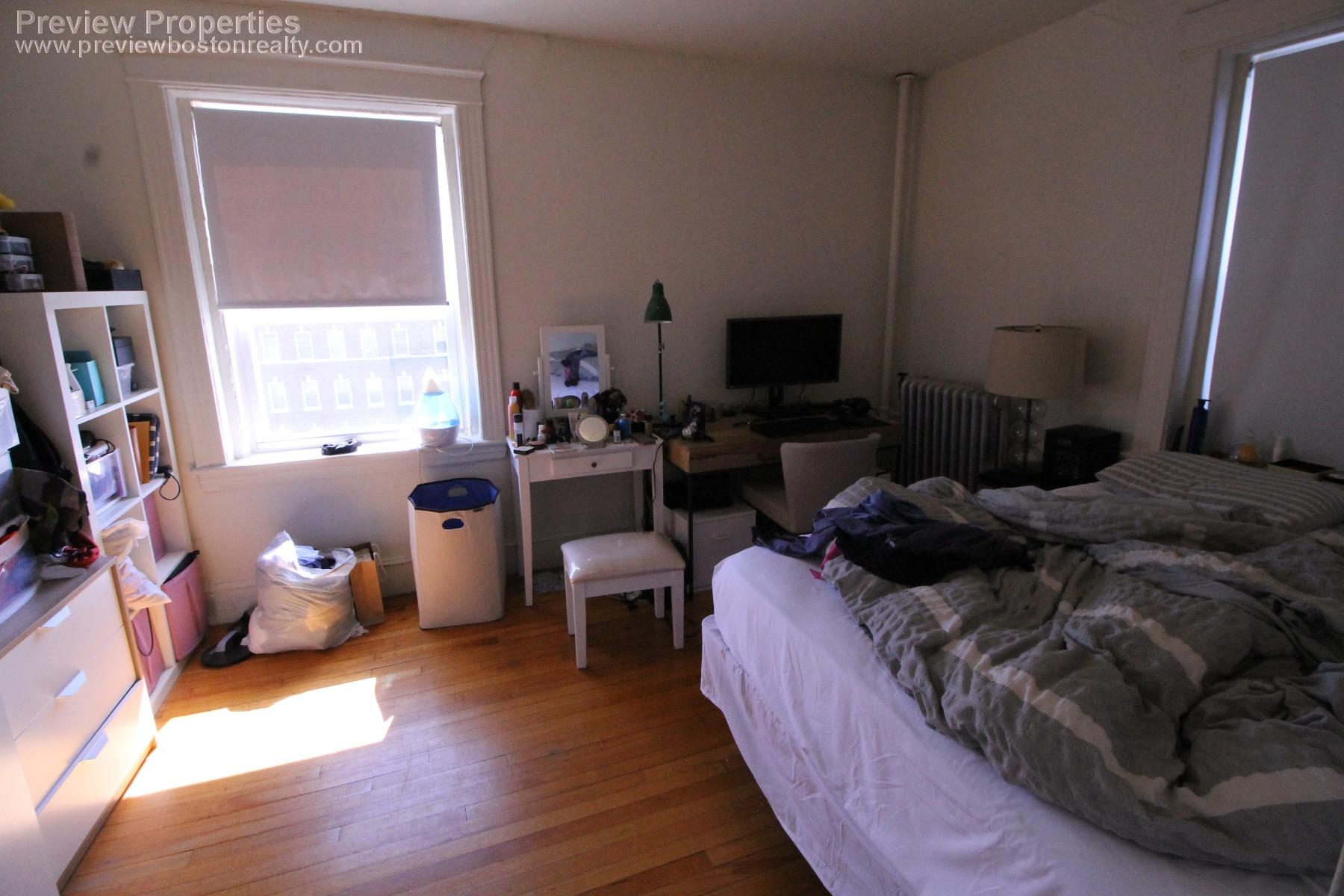 88 Washington St, Brighton