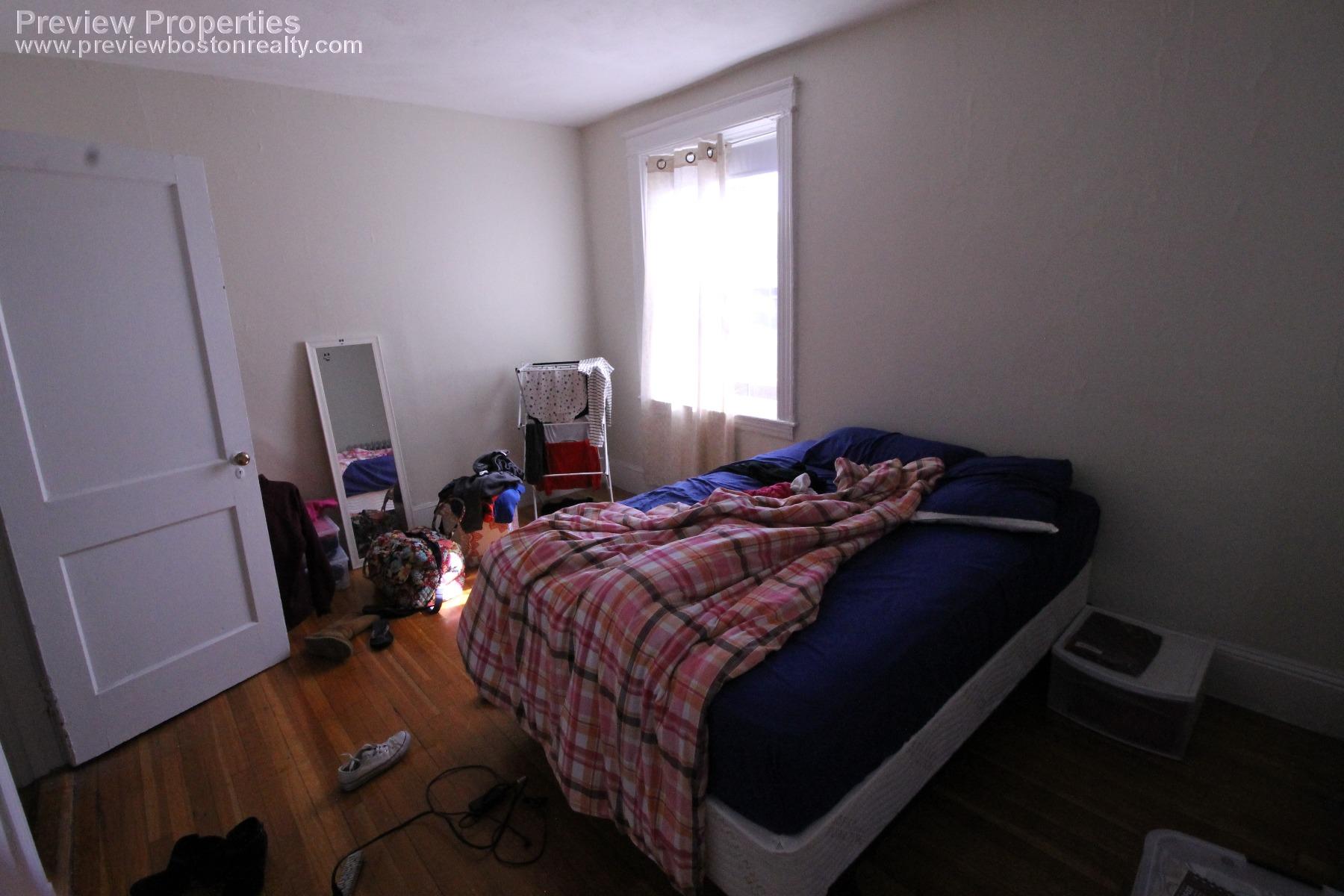 88 Washington St, Brighton