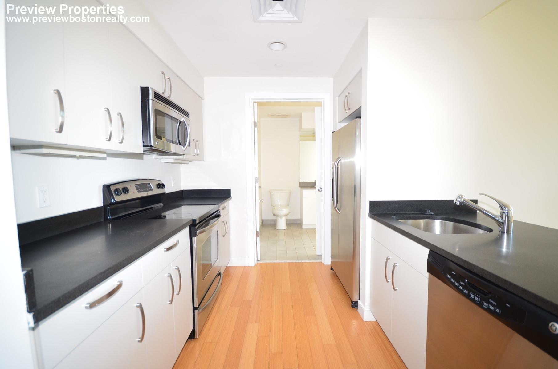 602 Albany St, South End