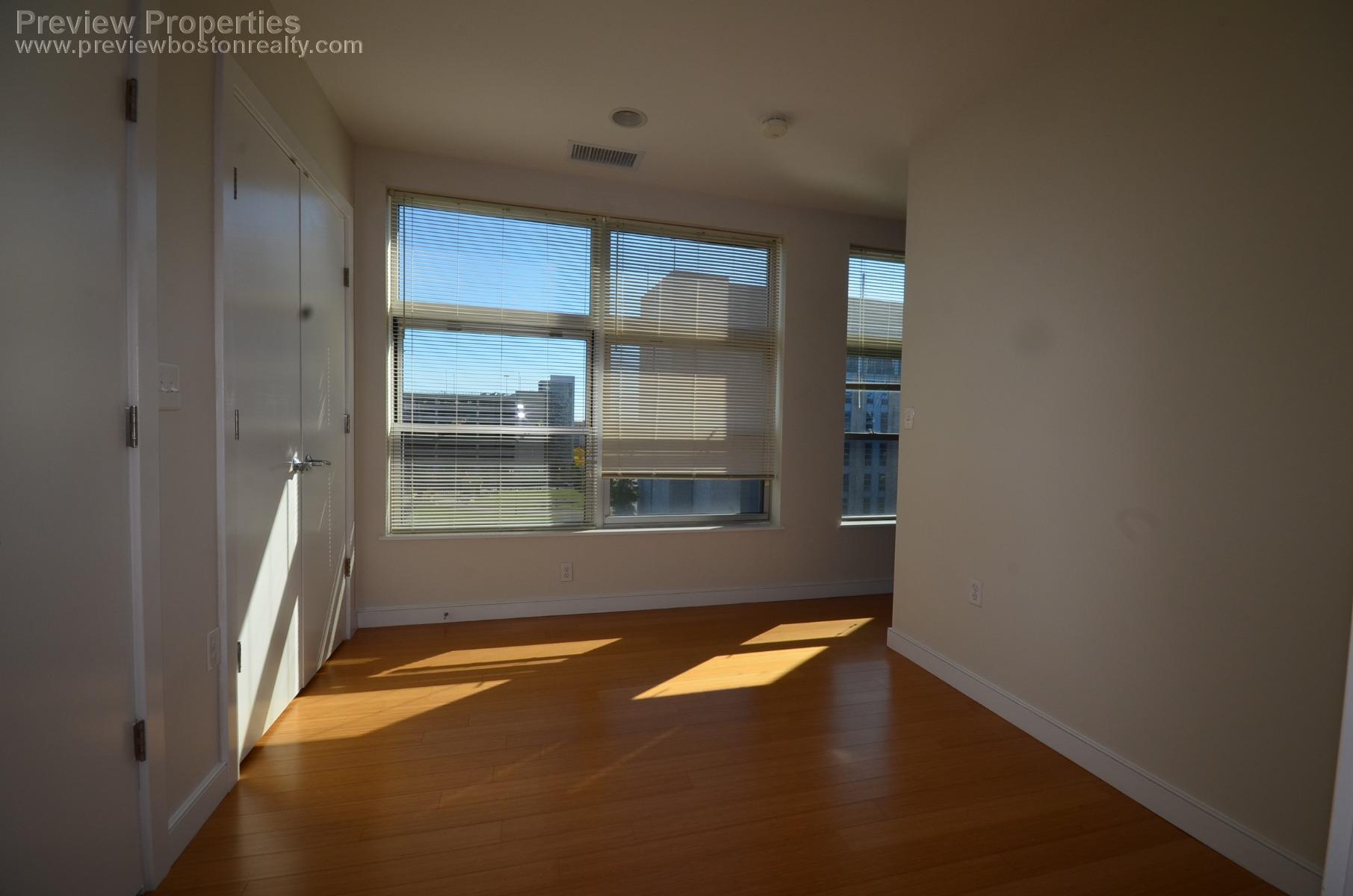 602 Albany St, South End