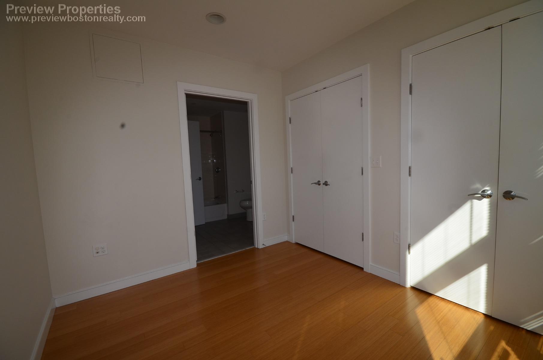 602 Albany St, South End