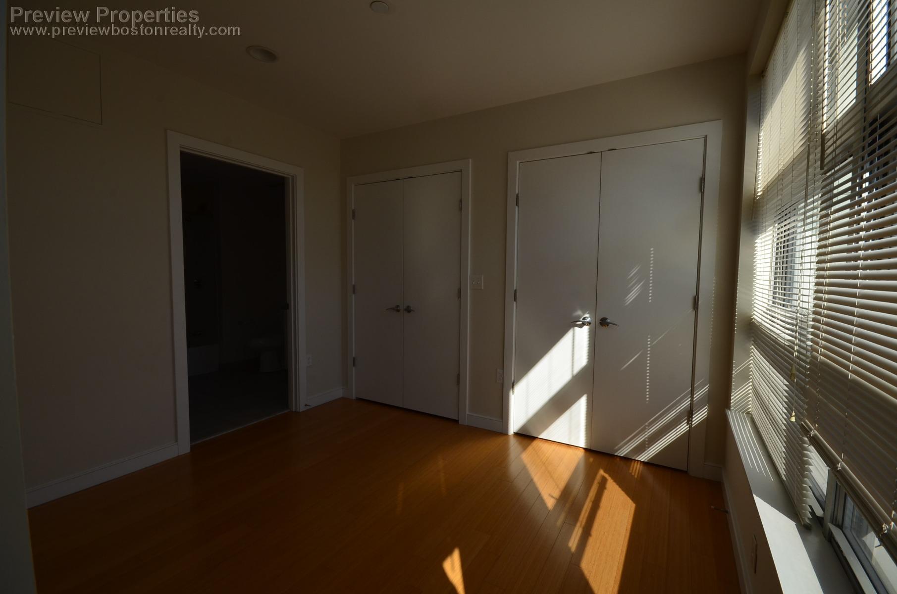 602 Albany St, South End