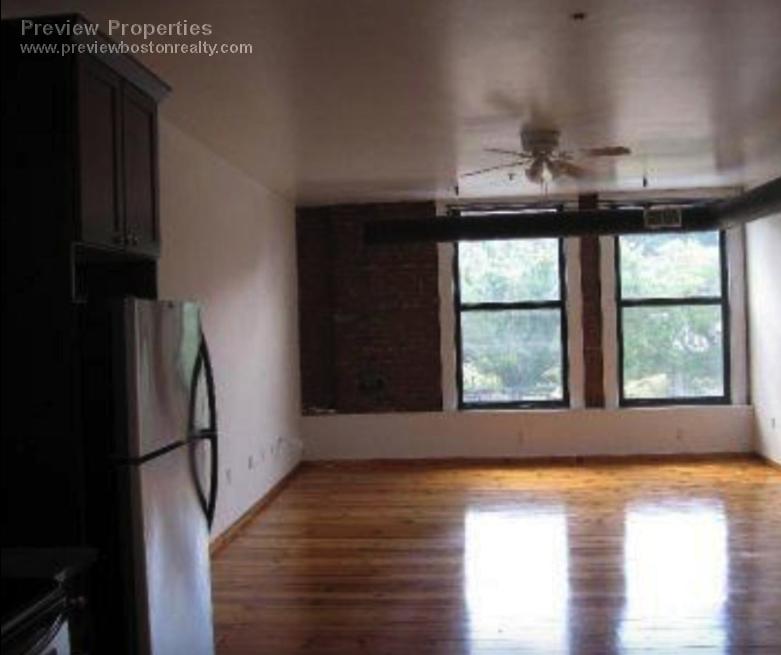 600 Columbia Rd, Dorchester