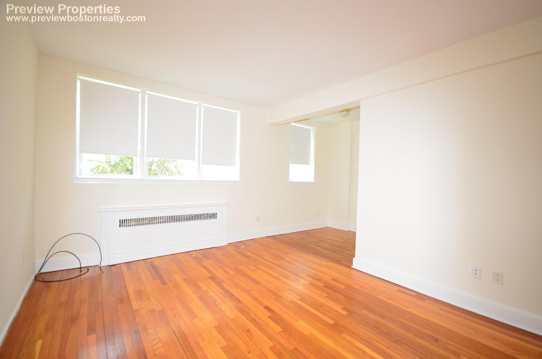 75 Kilsyth Rd, Brighton