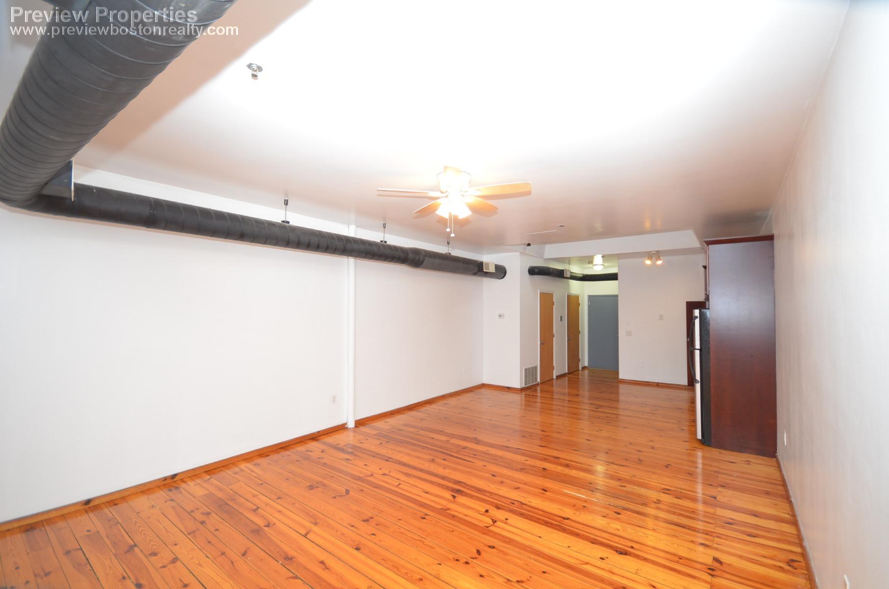 600 Columbia Rd, Dorchester