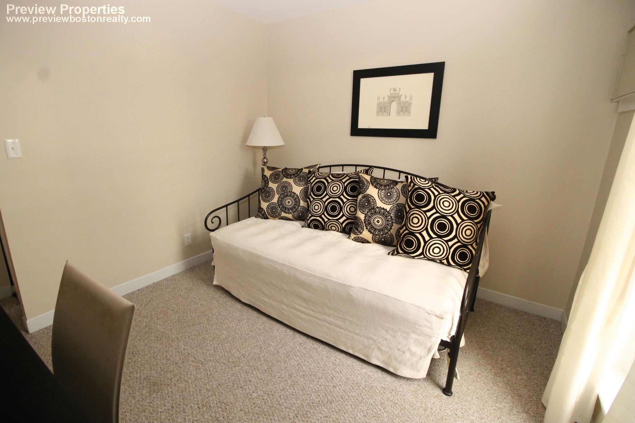 10 Camelot Ct, Brighton