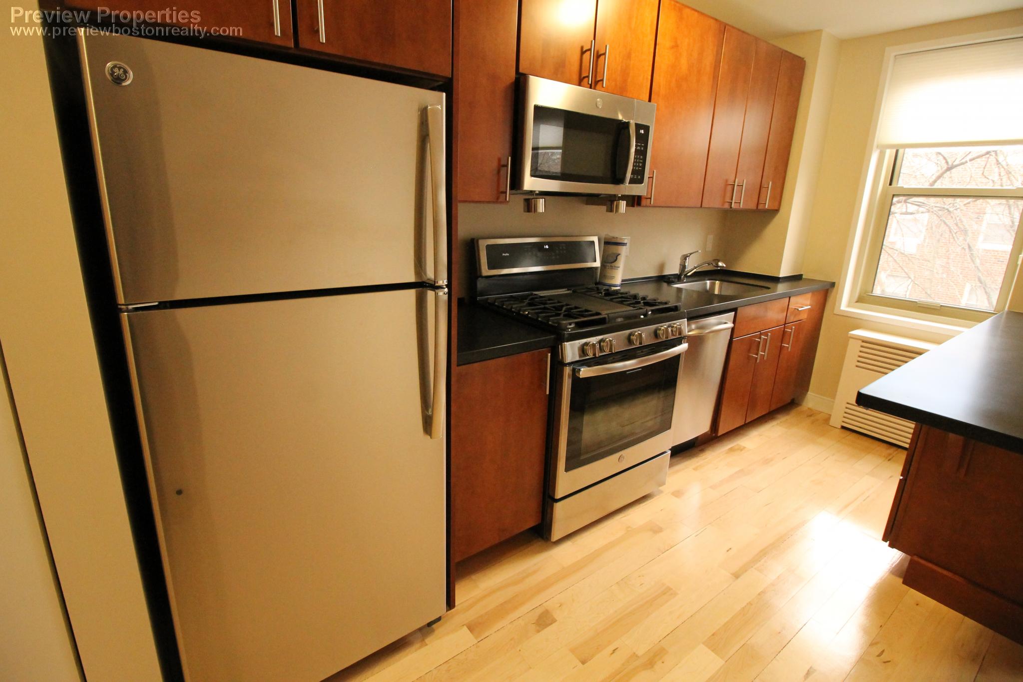 10 Camelot Ct, Brighton