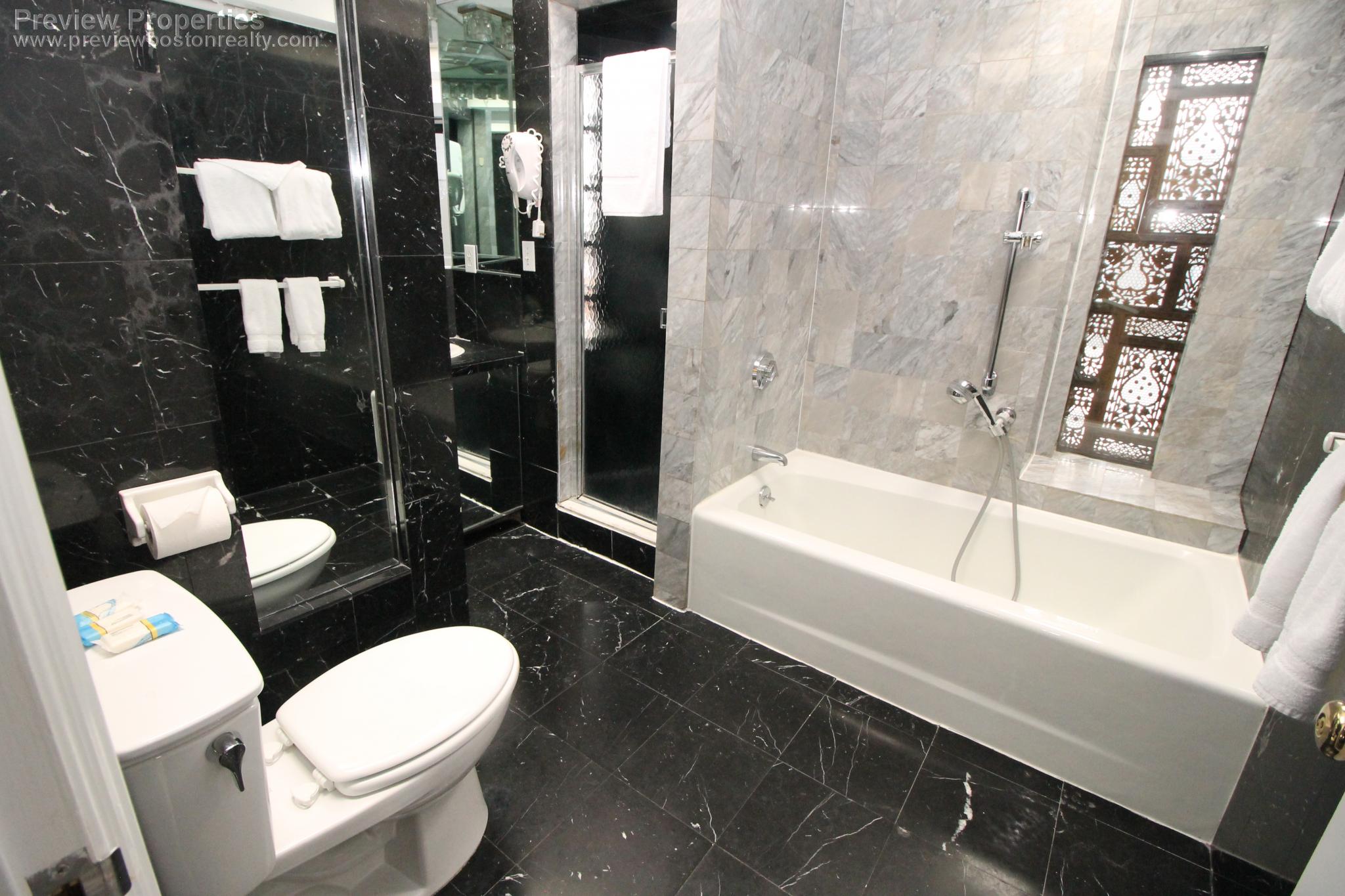 113 Beacon St, Back Bay