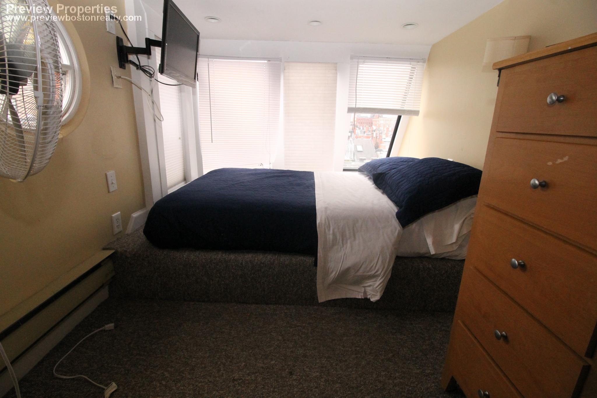 113 Beacon St, Back Bay