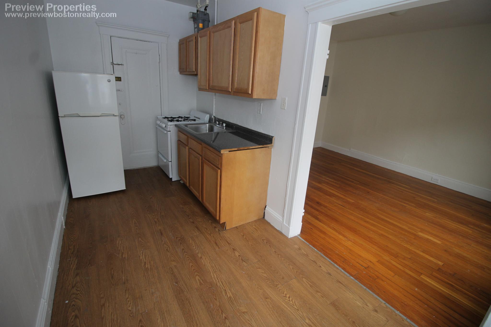 25 Walbridge St, Allston