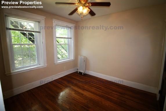 10 Lothian Rd, Brighton