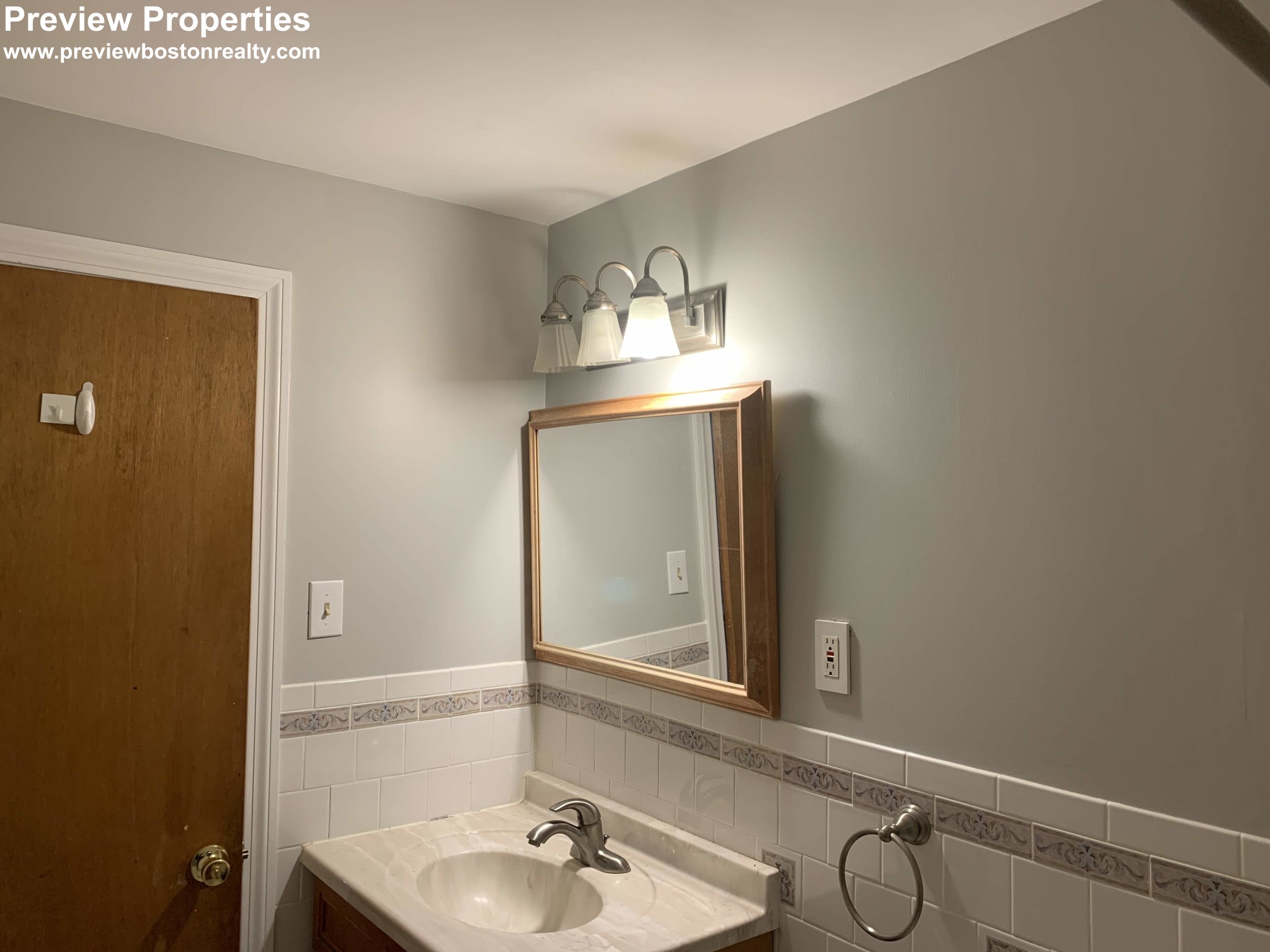 Photos of apartment on Warwick Rd.,Watertown MA 02472