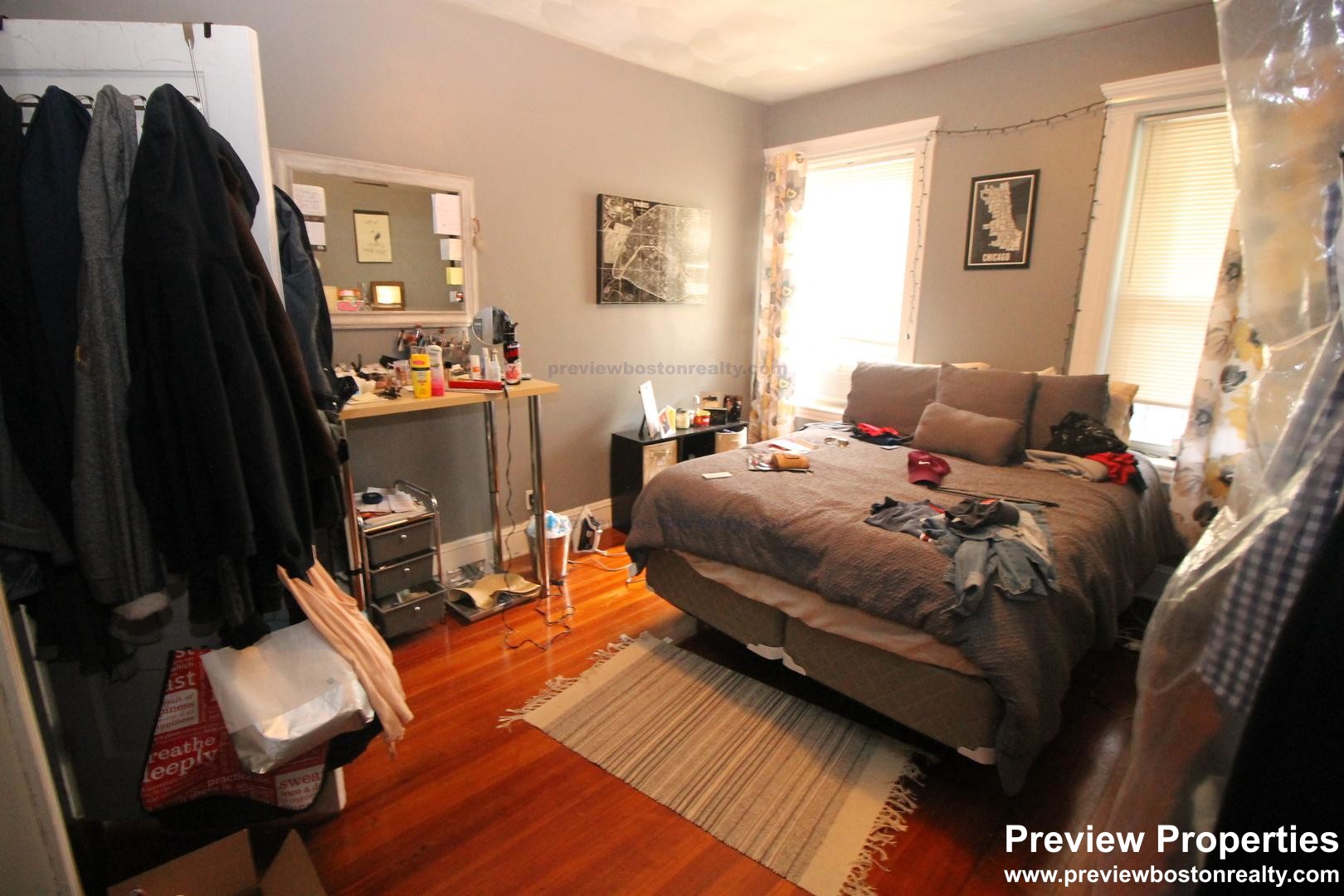 18 Mount Hood Rd, Brighton