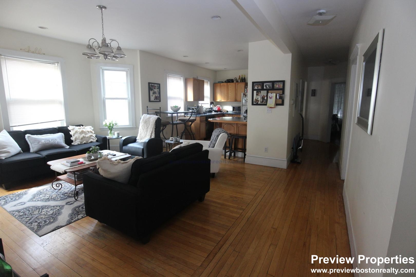 335 Faneuil St, Brighton