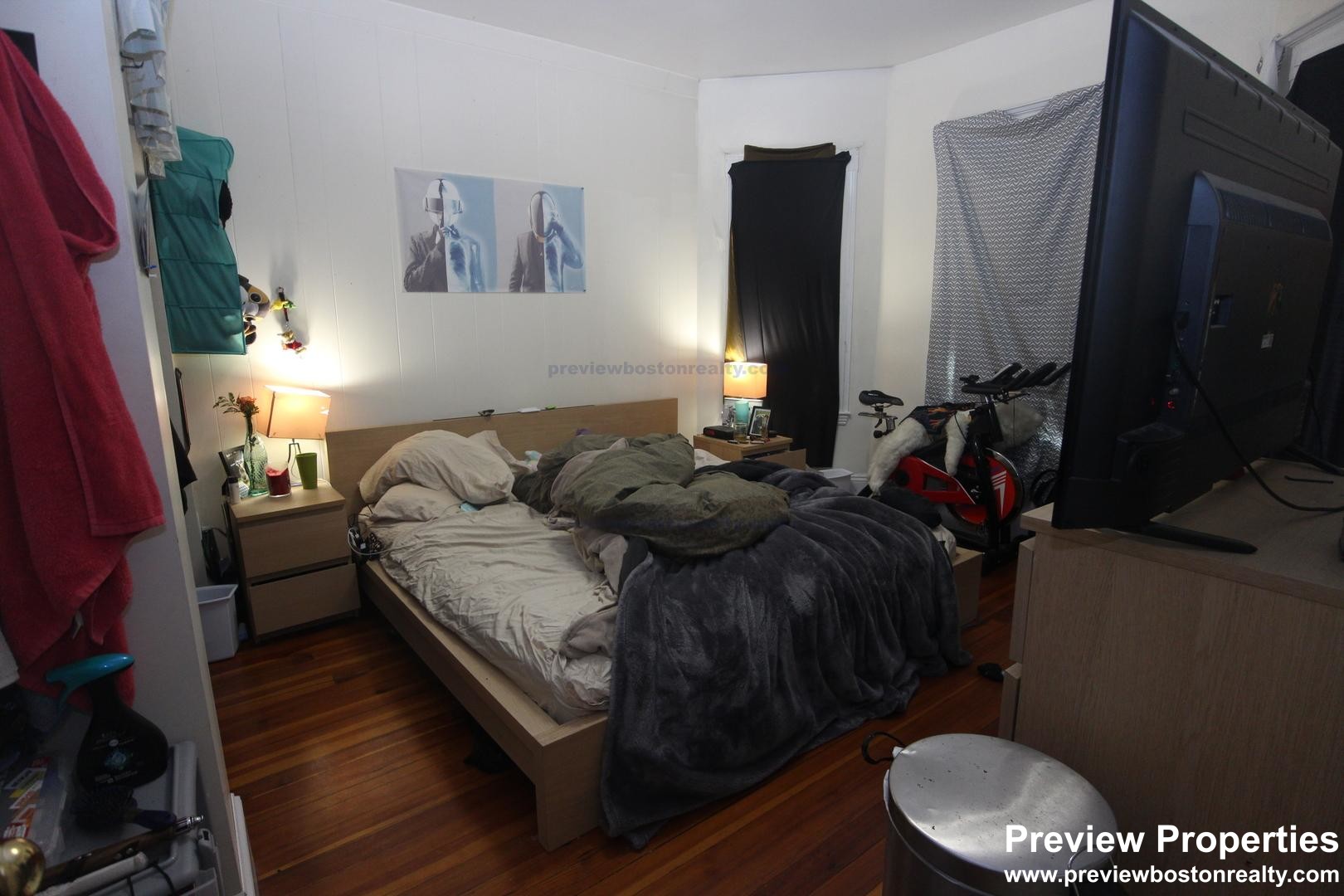 36 Brackett St, Oak Square