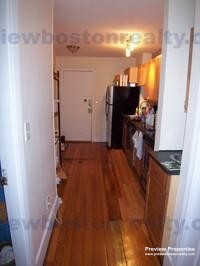 11 Aberdeen St, Fenway