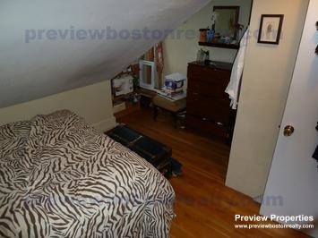 216 Freeman St, Brookline Village