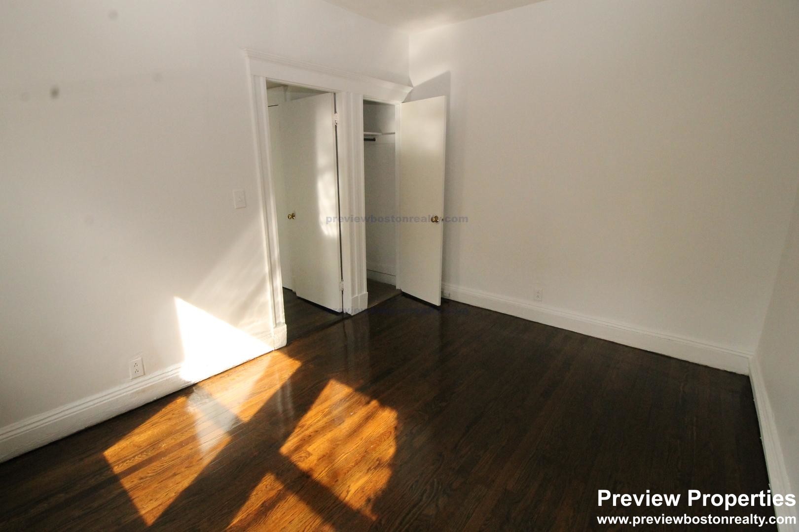 130 Brainerd Rd, Allston