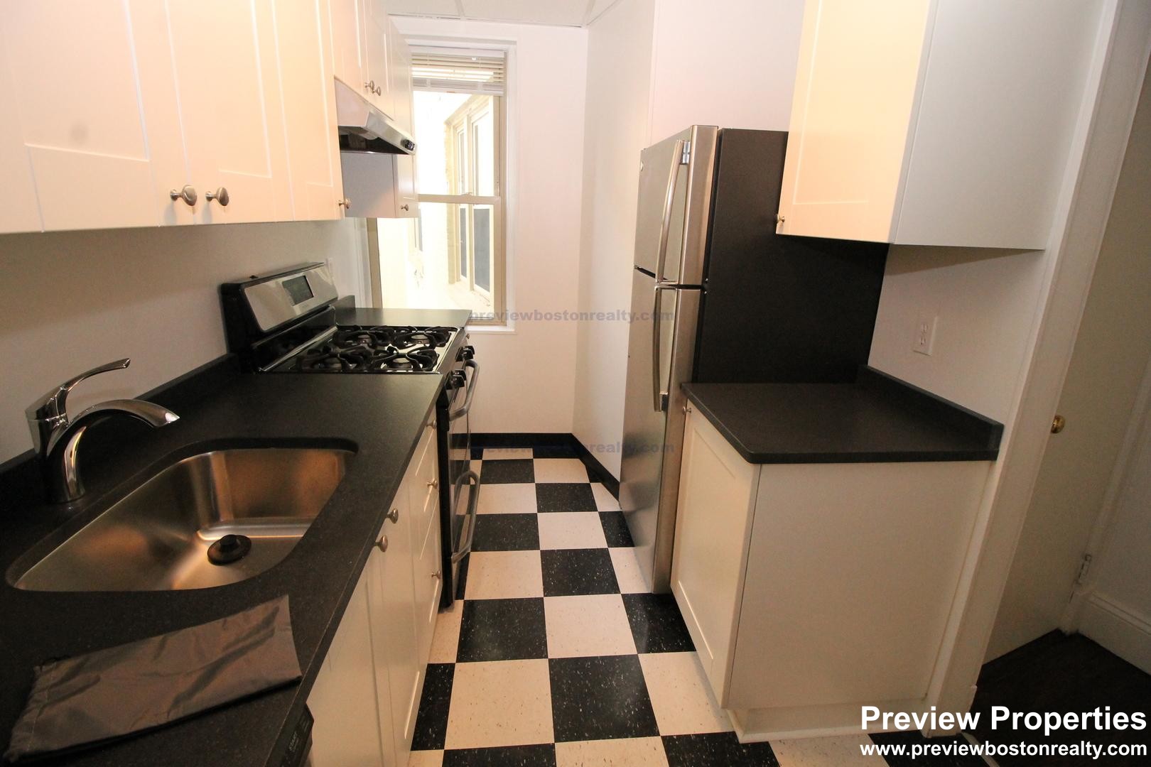 130 Brainerd Rd, Allston