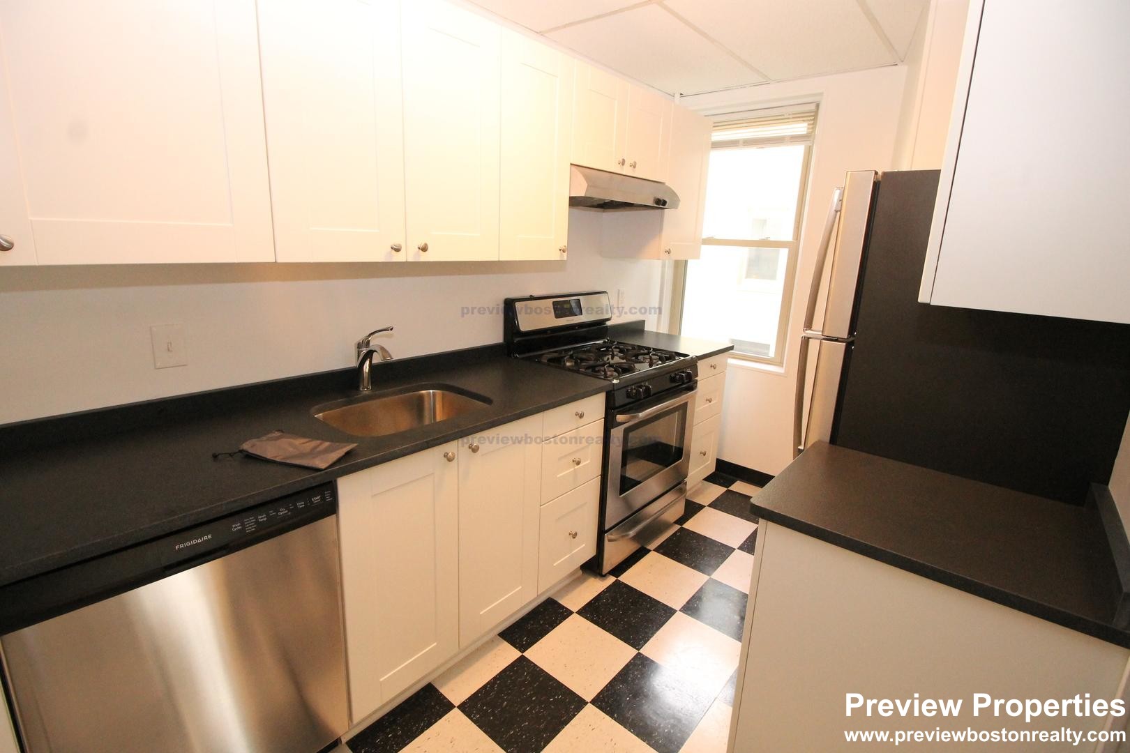 130 Brainerd Rd, Allston