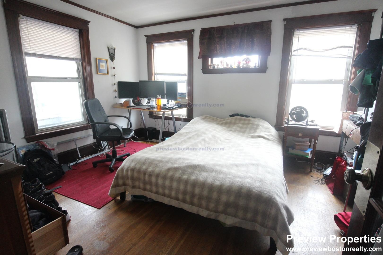 55 Etna St, Brighton