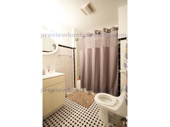 322 Saint Paul St, Brookline Village