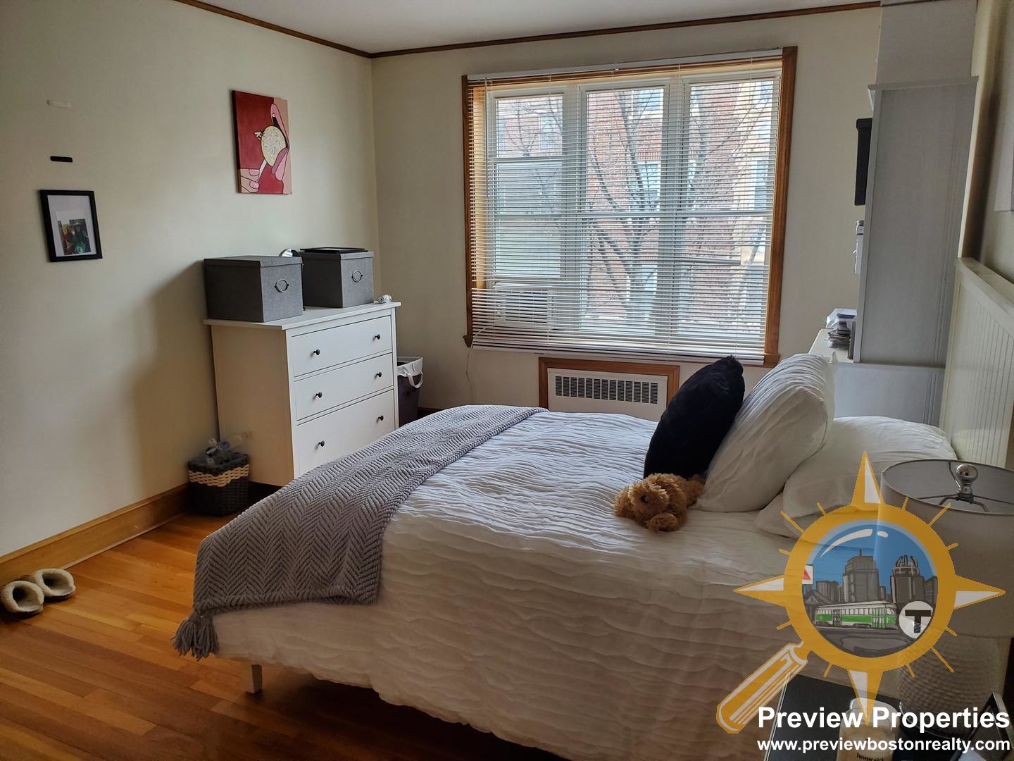 84 Strathmore Rd, Brighton