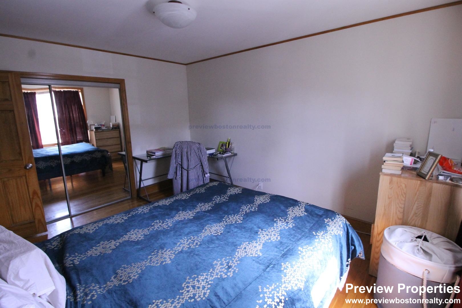 84 Strathmore Rd, Brighton