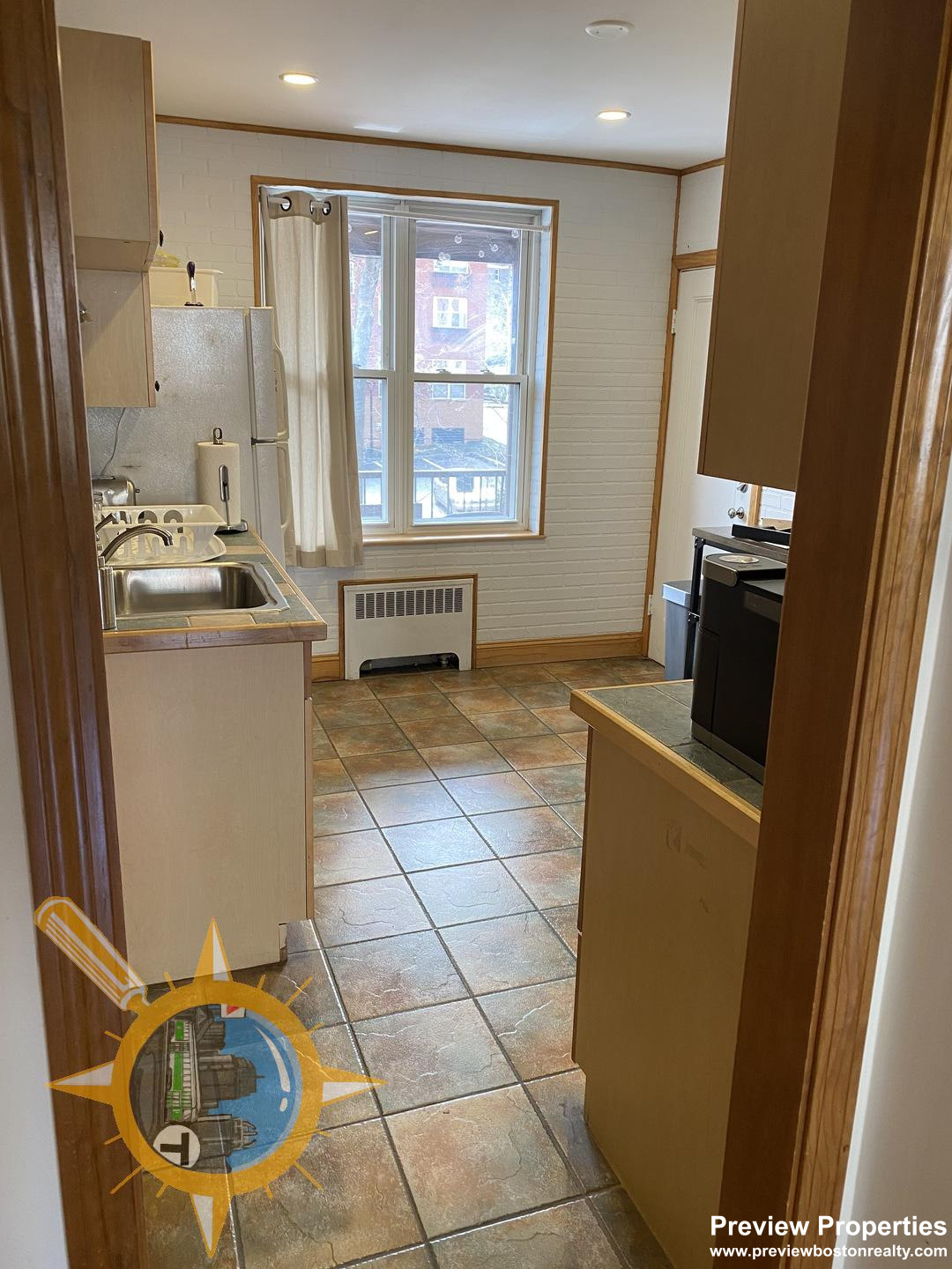 84 Strathmore Rd, Brighton