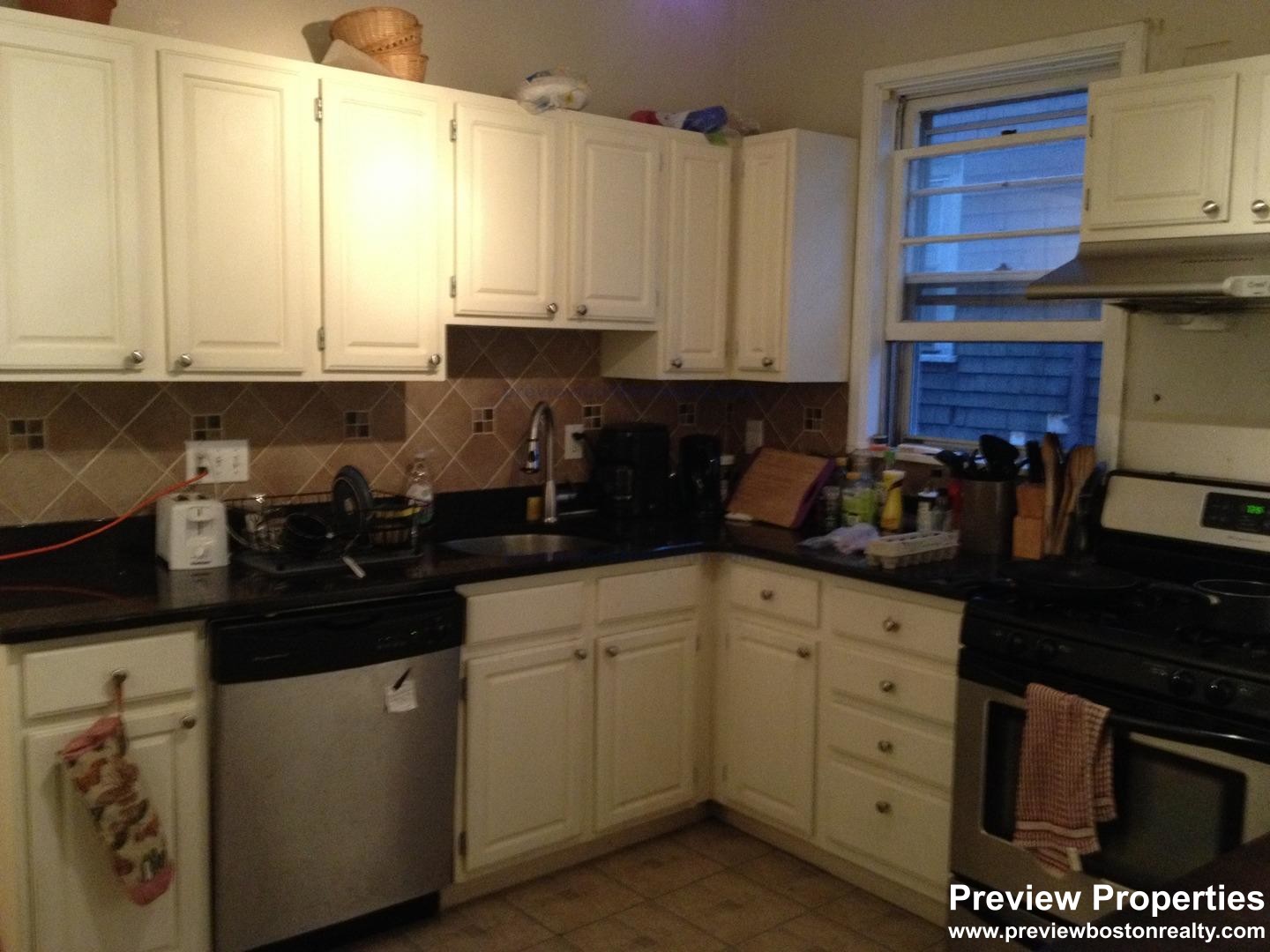 49 Beech Glen St, Roxbury