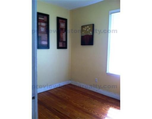 49 Beech Glen St, Roxbury