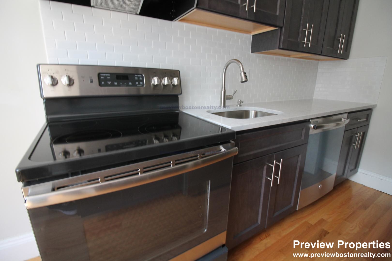 Studio bed, 1 bath apartment for rent at 48 Strathmore Rd Unit 34, Brighton — photo 9 of 36
