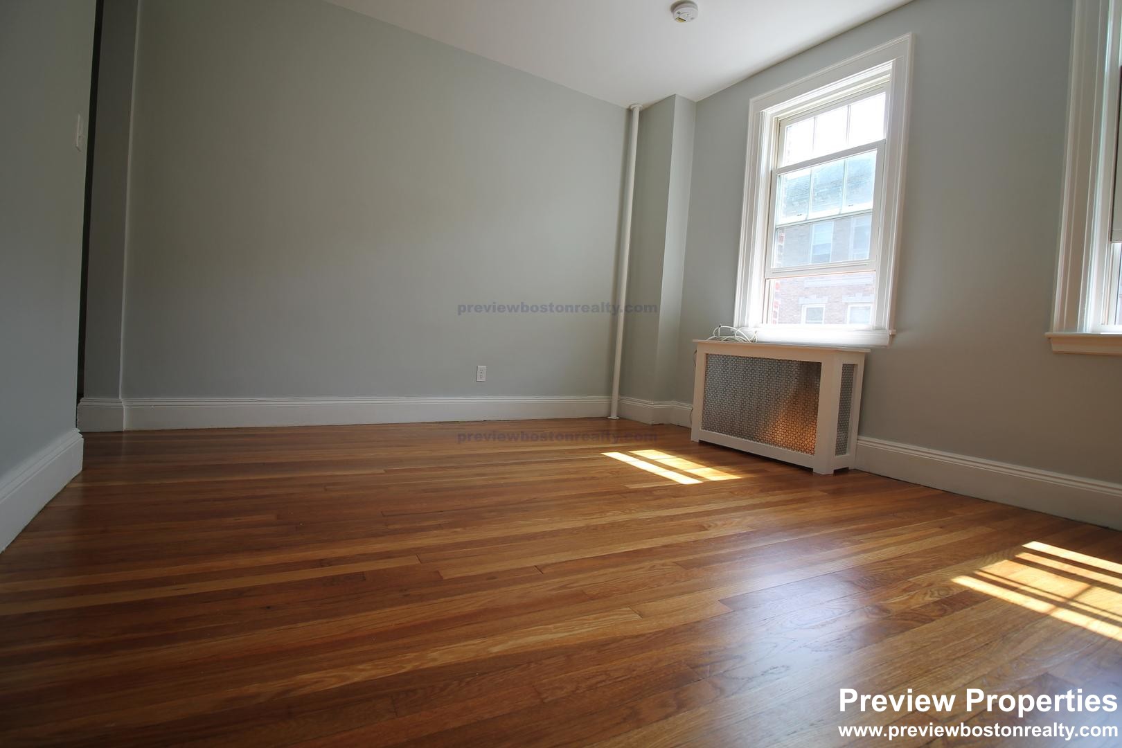 Studio bed, 1 bath apartment for rent at 48 Strathmore Rd Unit 34, Brighton — photo 29 of 36