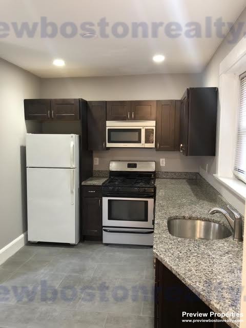 9 Upland Rd, Porter Square