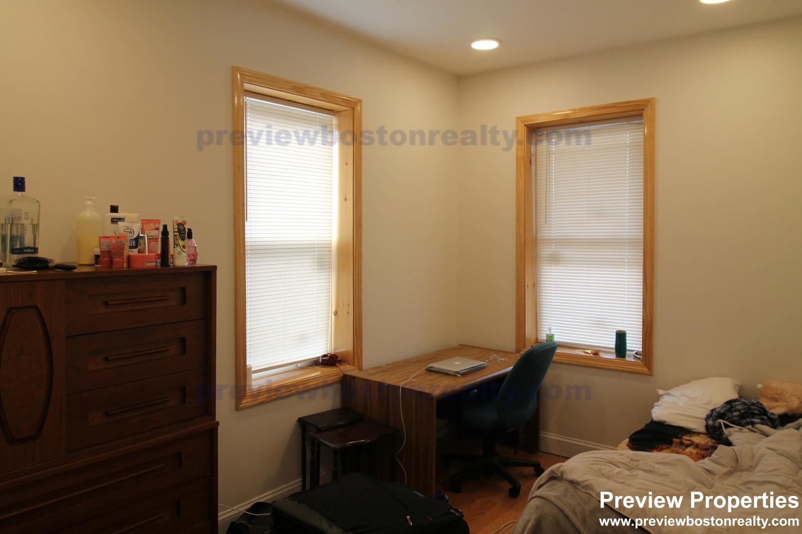 20 Winthrop St, Roxbury