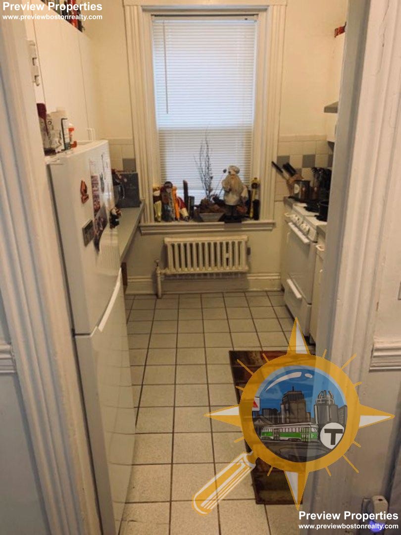 193 Strathmore Rd, Brighton