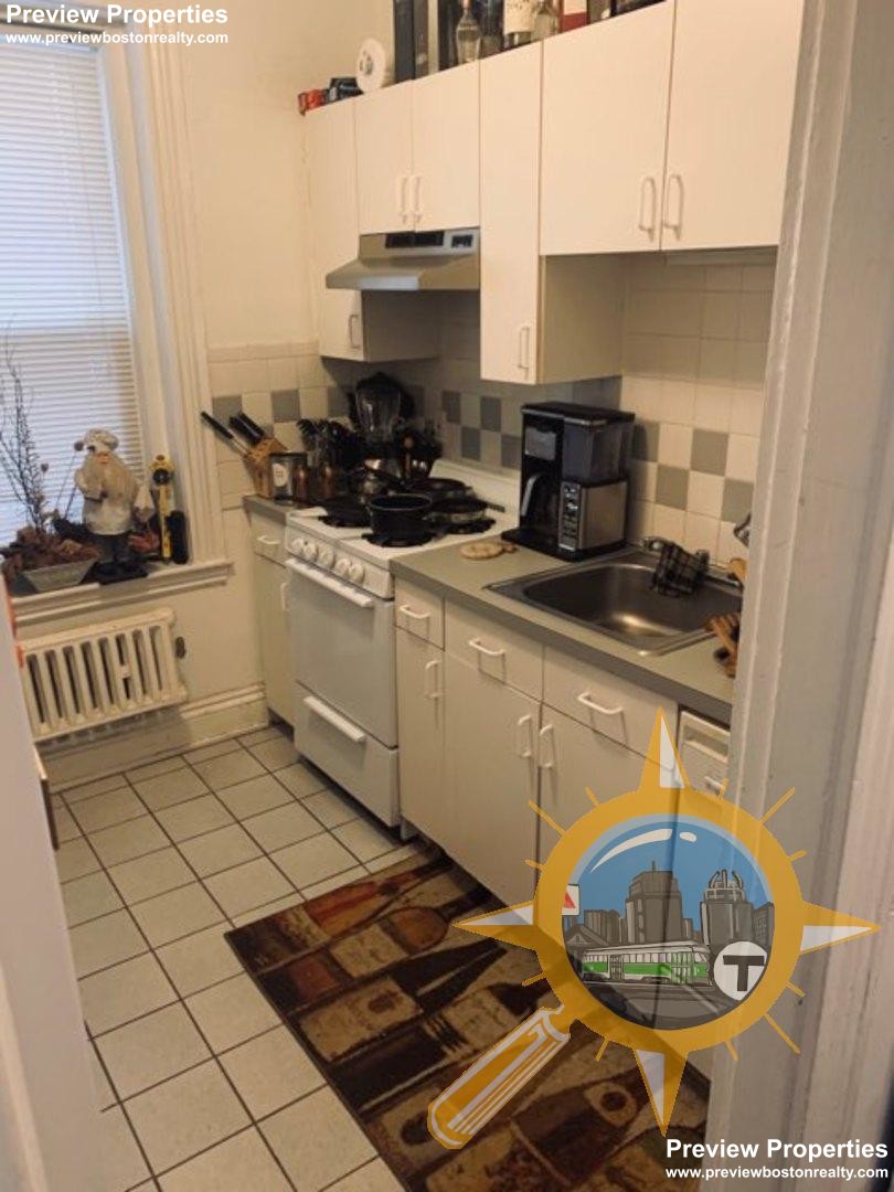 193 Strathmore Rd, Brighton