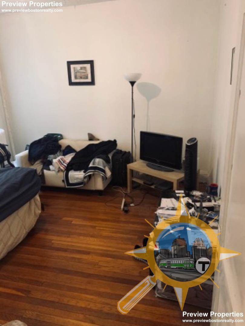 193 Strathmore Rd, Brighton