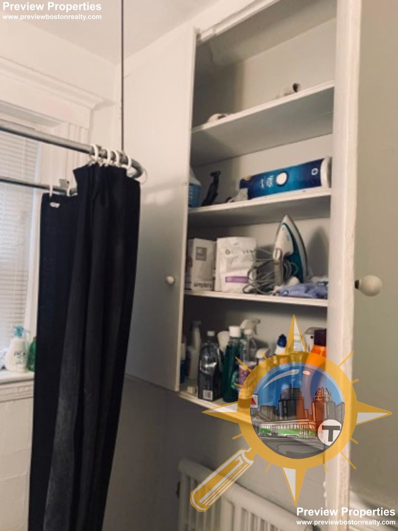 193 Strathmore Rd, Brighton