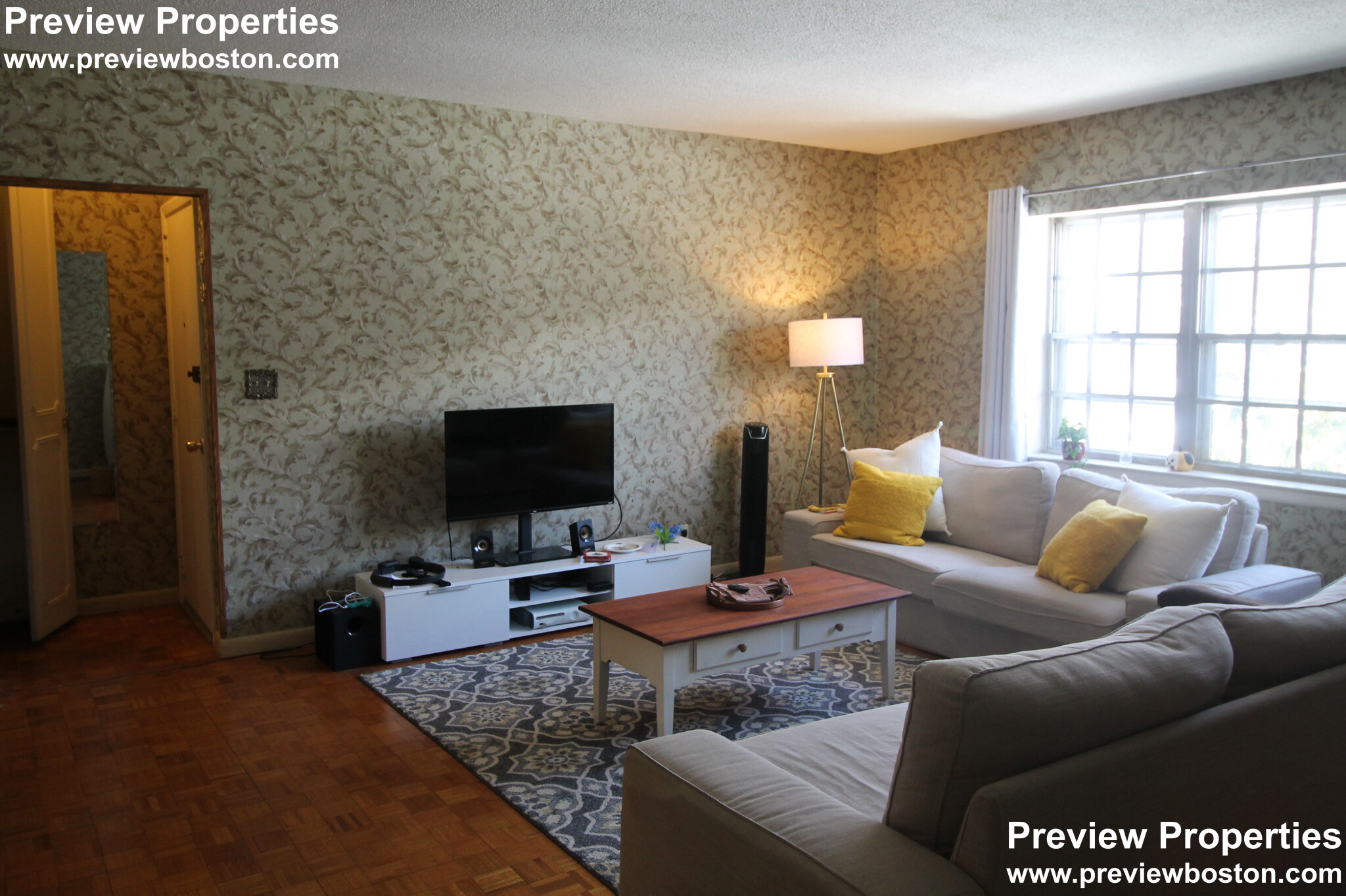 178 Lake Shore Rd, Brighton