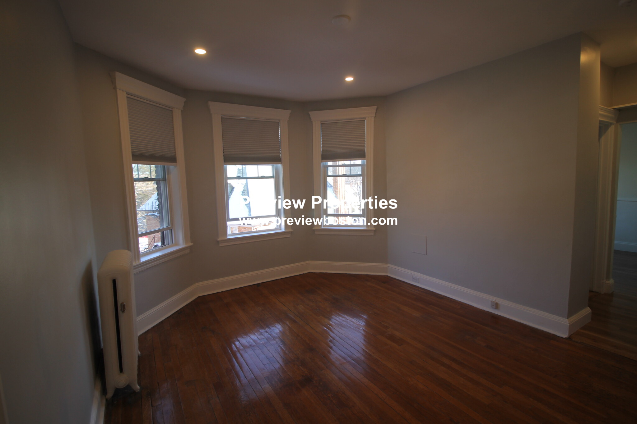 Studio bed, 1 bath apartment for rent at 70 Strathmore Rd Unit 7B, Brighton