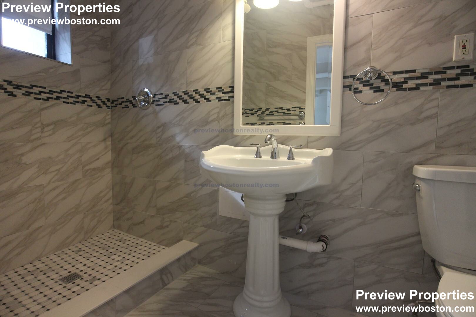 1474 Commonwealth Ave, Brighton