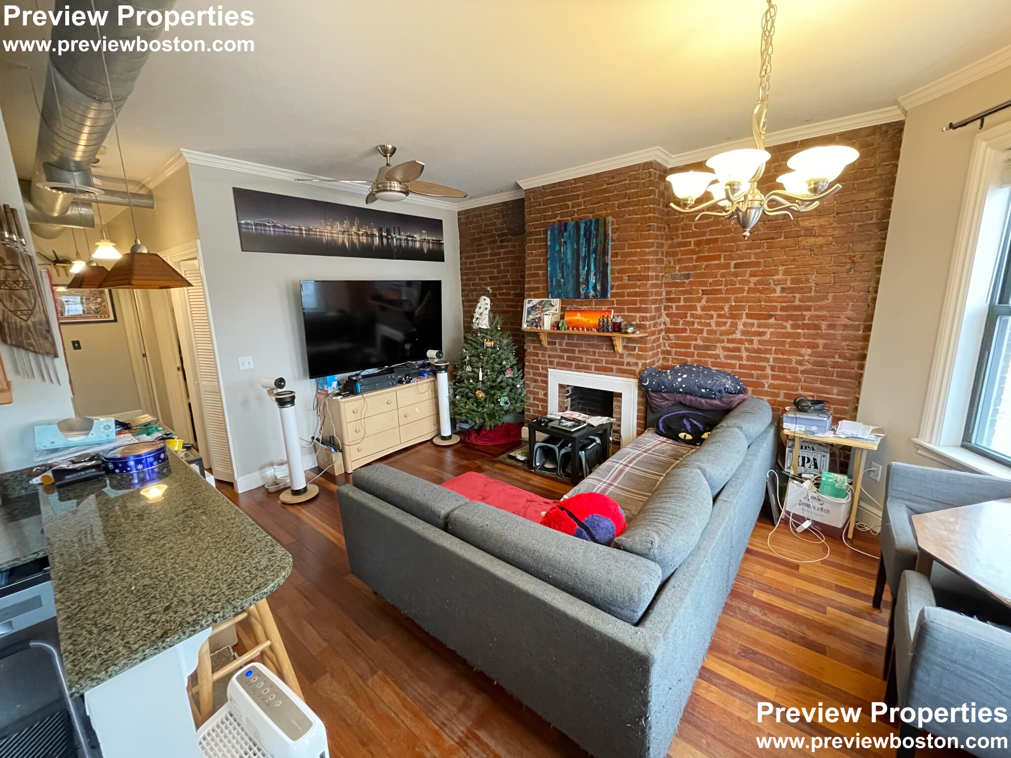 195 Cambridge St, Allston