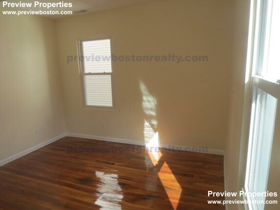 5 Smythe St, Brookline Hills