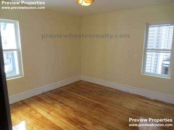 5 Smythe St, Brookline Hills