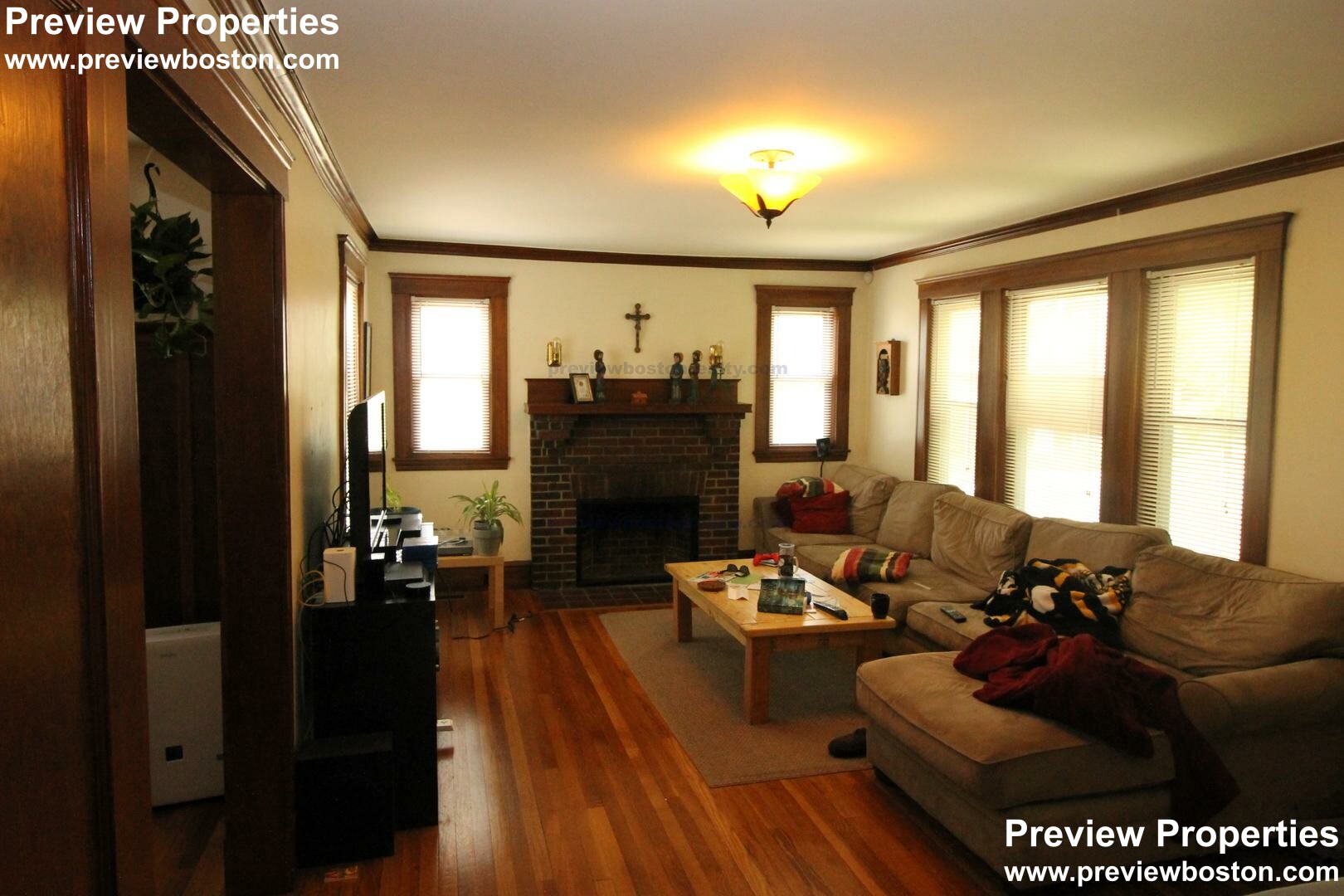 61 Poplar St, Mount Auburn (Watertown)